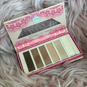 Joah Birthday Suit Eyeshadow Unveiled Palette